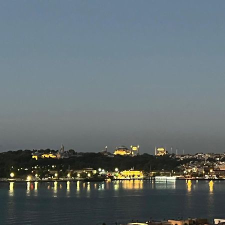 A Million Dollar View In The Heart Of The City Istanbul Exterior photo